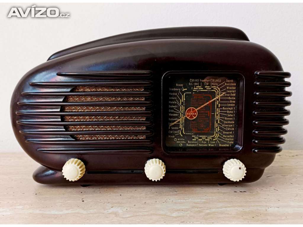 Velmi zachovalé a funkční rádio Tesla Talisman308U